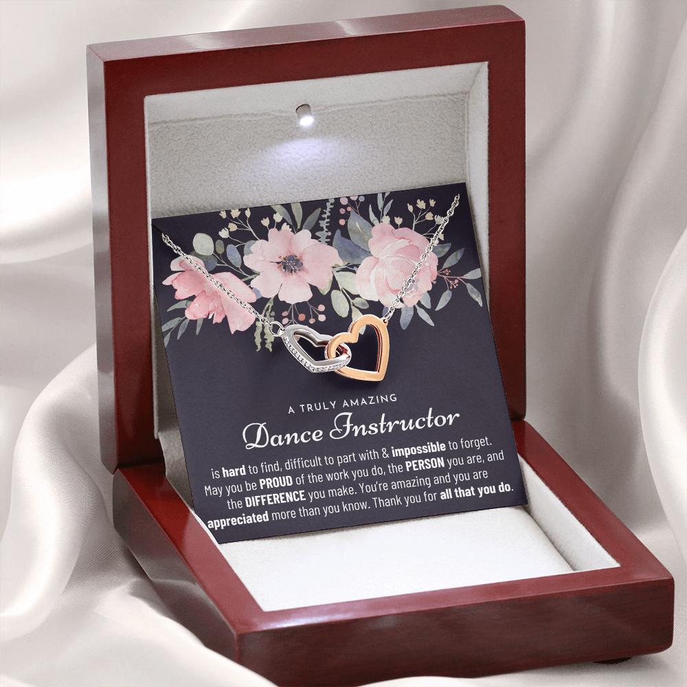 7 Interlocking Necklace