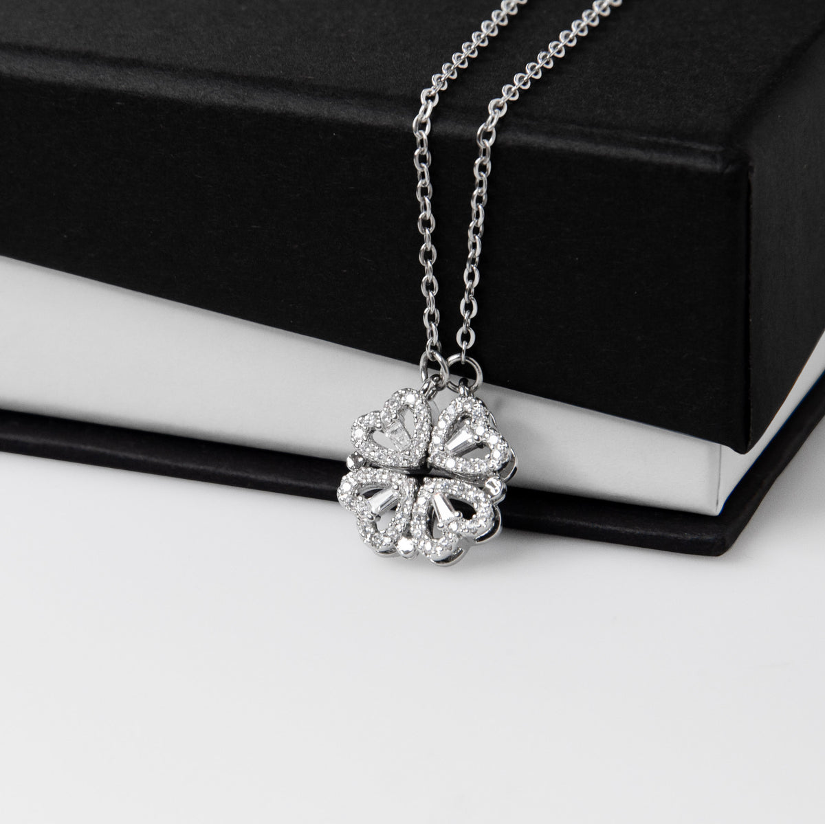 15 Year Anniversary Gift For Wife, 15 Year Anniversary Gifts, 15 Year Wedding Anniversary Gift Ideas, 2-in-1 Magnetic Hearts & Lucky Clover Necklace