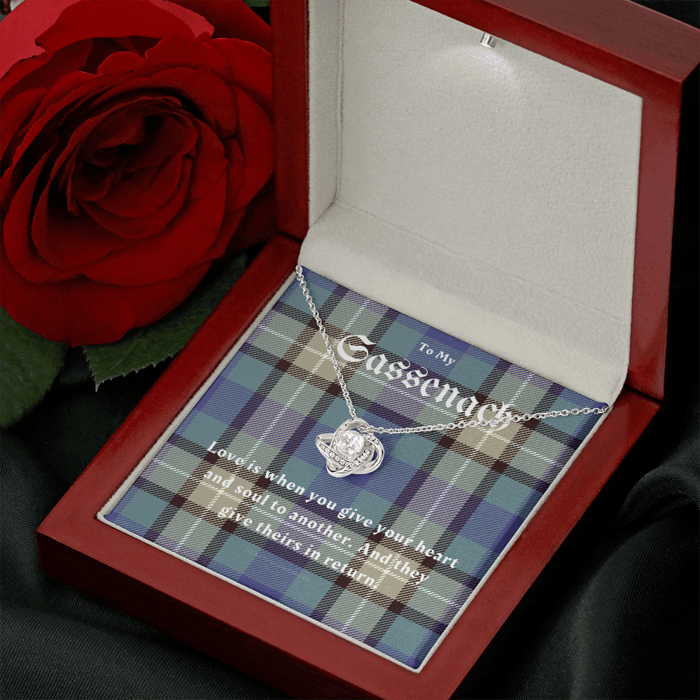 To My Sassenach - Love Knot Necklace