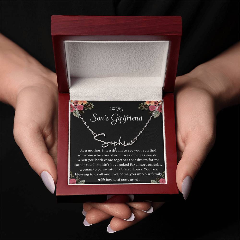 Meaningful Gift for Son's Girlfriend - Best Birthday & Christmas Gift - Jewelry Gift Box Included - Name Necklace