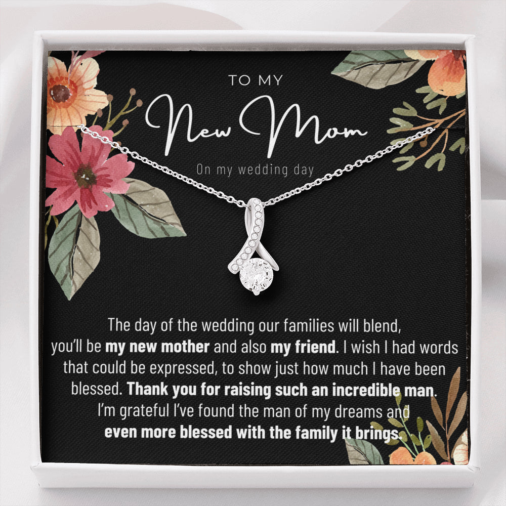 2 ALLURING BEAUTY Necklace