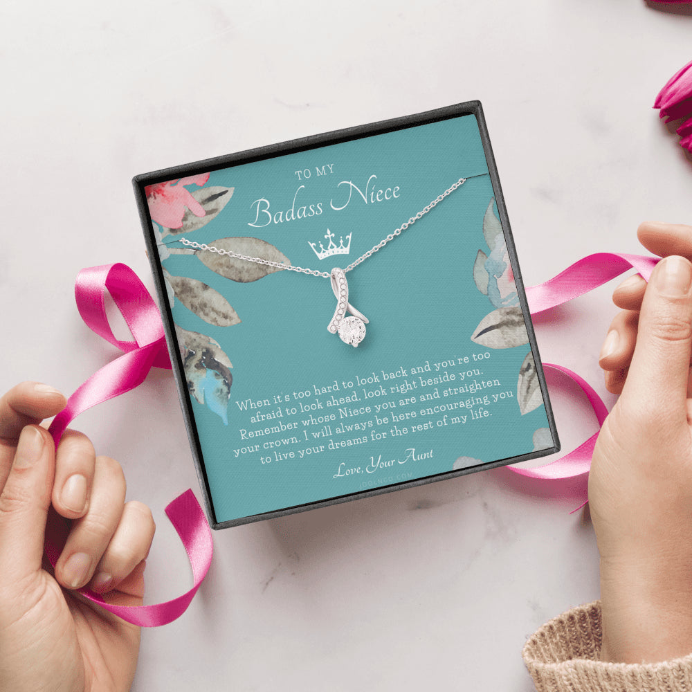 ALLURING BEAUTY Necklace, To My Badass Niece, Straighten Your Crown Necklace, Aunt Niece Necklace, Niece Birthday Gift, Niece Graduation Gift