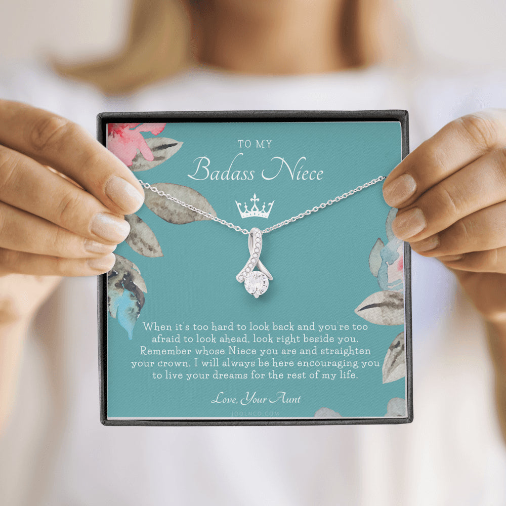 ALLURING BEAUTY Necklace, To My Badass Niece, Straighten Your Crown Necklace, Aunt Niece Necklace, Niece Birthday Gift, Niece Graduation Gift