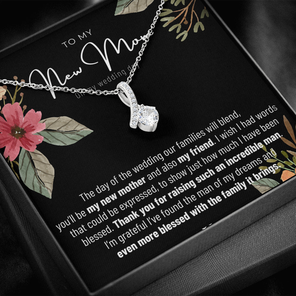 2 ALLURING BEAUTY Necklace