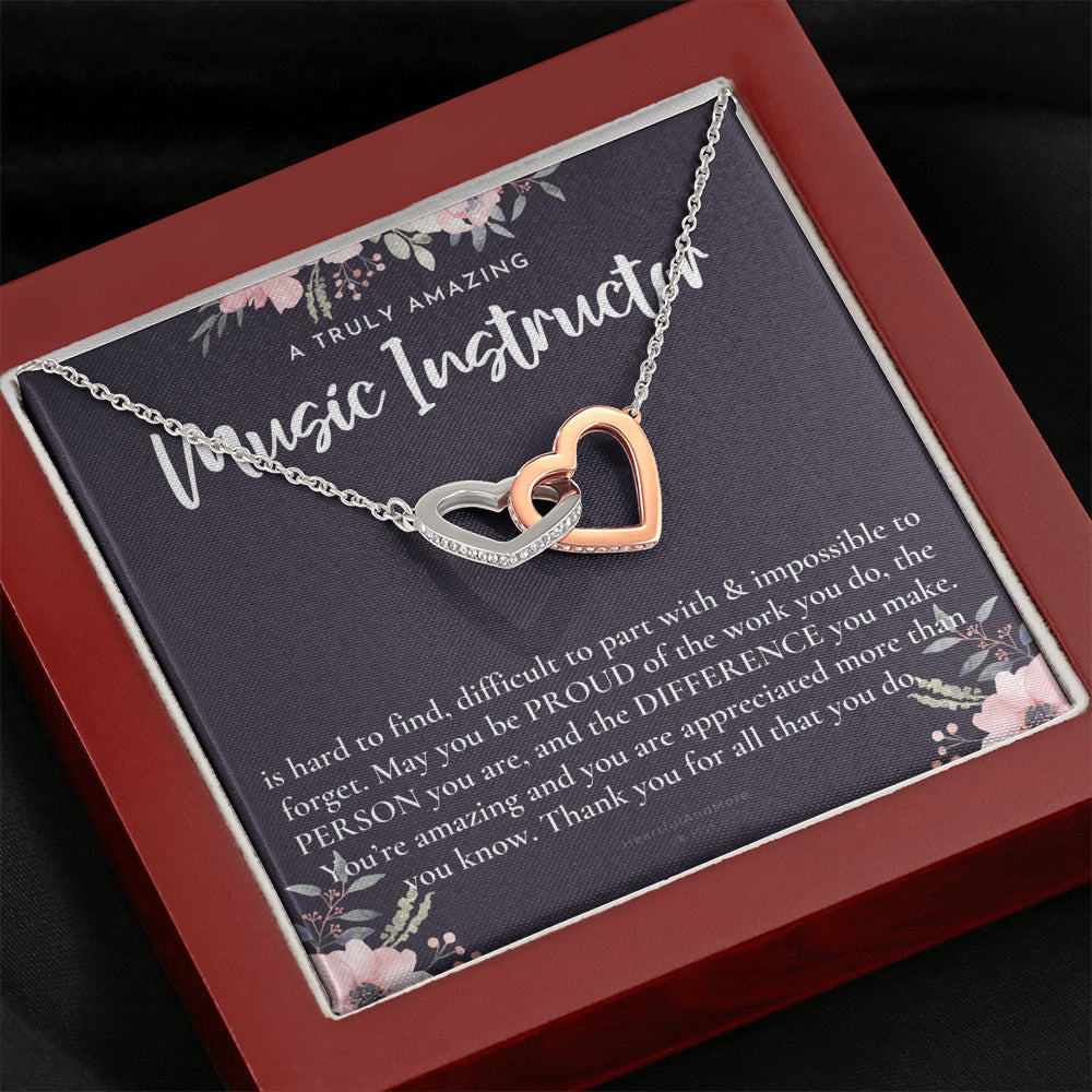 17 Interlocking Necklace