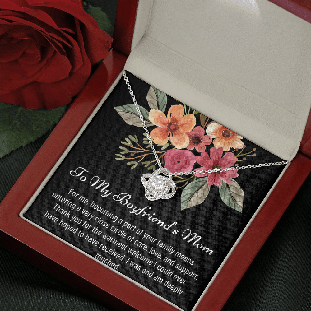 Gift for boyfriend's mom